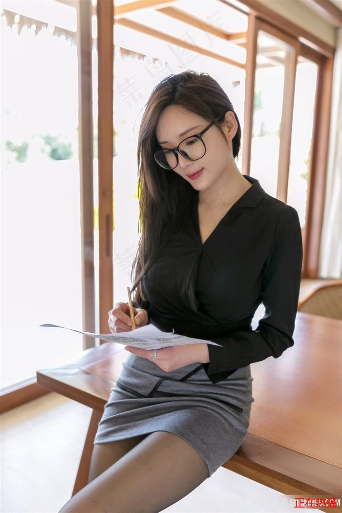 金瓶海之婬乱天在线观看