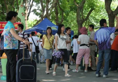 淄博小伙骑行千公里赴南昌大学报到，追梦之旅的启示